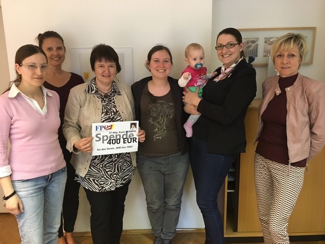 Der Verein "Wir fürs Tier Oberwart" erhielt von LA Karin Stampfel 400 Euro. Seit 1. April ist eine neue Gesetzesregelung für Streunerkatzen in Kraft. | Foto: FPÖ