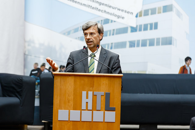 MinR Wolfgang Scharl (Leiter der HTL-Abteilung im Bildungsministerium) | Foto: credit: Peter Buchgraber