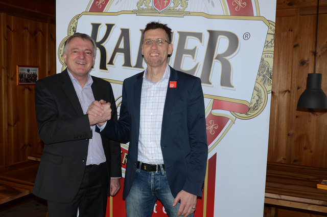 Starke Partner:  Matthias Gurschler (Brau Union Österreich) und FC Wacker General Manager Alfred Hörtnagl | Foto: FCW