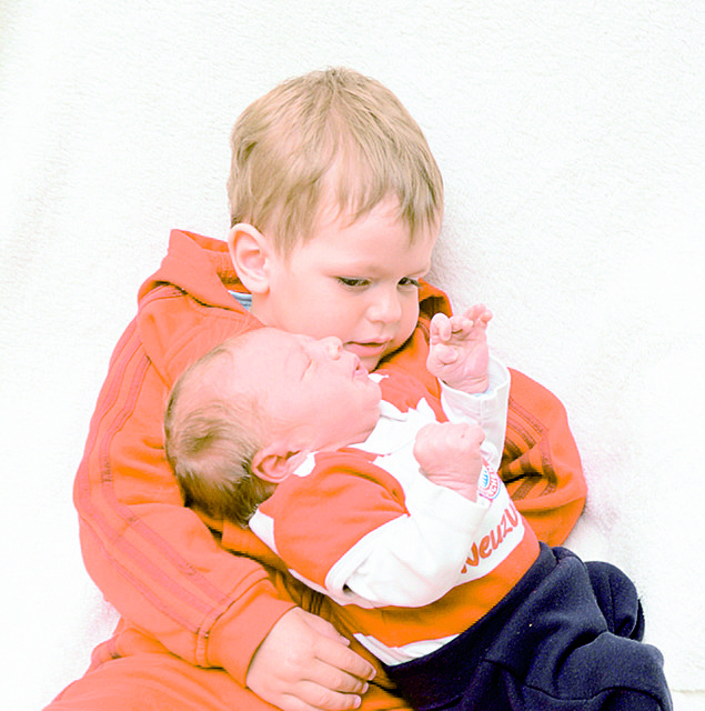 YANNICK
 - Eltern: Christina und Rene Rabensteiner