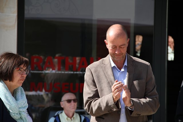 (r.) BGM Robert Schmierdorfer