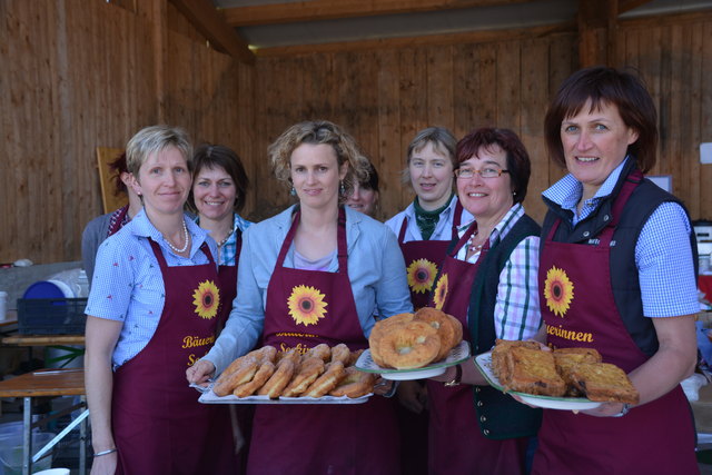 Die Seekirchner Bäuerinnen haben ihre Krapfen beim Tag der offenen Stalltür angeboten. | Foto: LK Salzburg