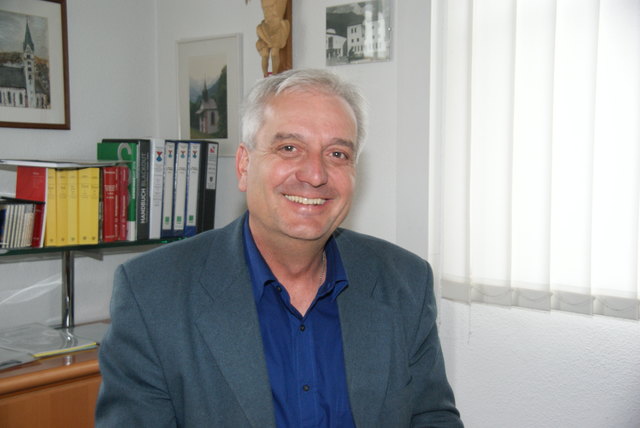 Protest: Bgm. Heinz Kofler setzt nun alle Hebel gegen die Schließungspläne in Bewegung.