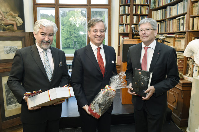 Karl KhevenhüllerMetsch wurde zum spanischen Honorarkonsul ernannt