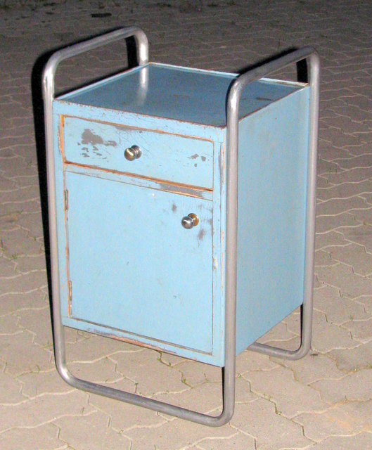 Nachtkschrank 1930 Art Deco. www.homeart.at
