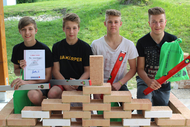 Landesbewerb Bautechnik in Grein: Rang 2. für PTS Grein, Rang 3 für die PTS Perg