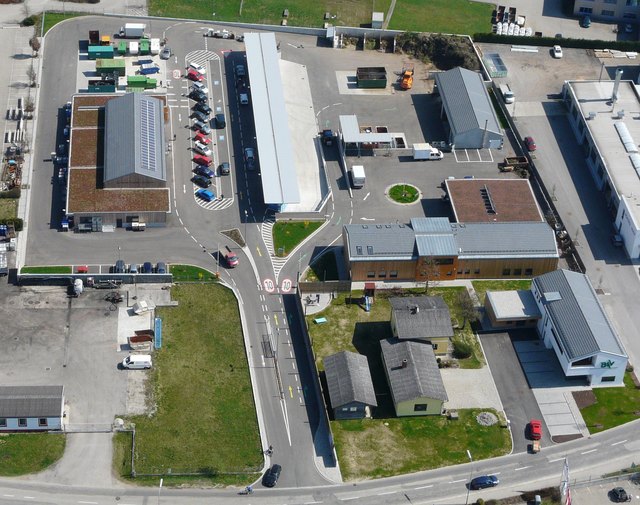 Durch die Altstoffsammelzentren, wie hier in Braunau, wird den Konsumenten das Trennen von Abfällen ermöglicht.