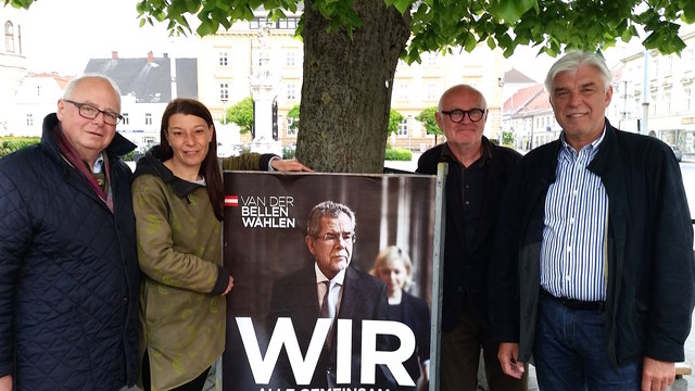 Wir für Van der Bellen sagen Paul Deiser, Elisabeth Kerschbaum, Ferdinand Sator und Wolfgang Peterl. | Foto: privat