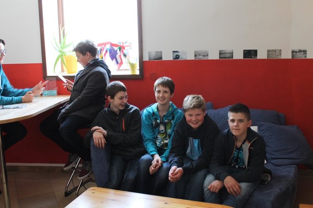 Nico, Clemens, Stefan, Andreas, Elias und Imre interessierten sich sehr für das Angebot des JUSY. | Foto: WMS