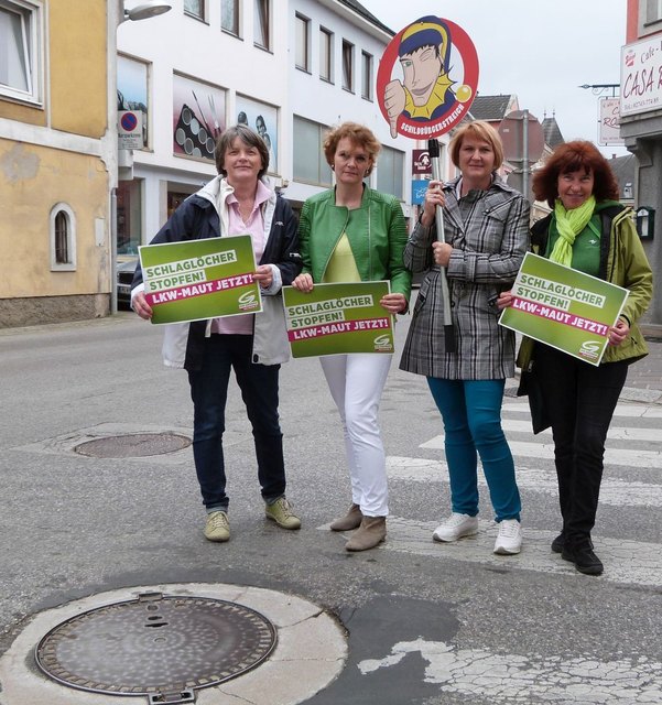 Lokalaugenschein in Böheimkirchen: Ingrid Posch, Amrita Enzinger, Helga Krismer und Margareta Dorn-Hayden | Foto: privat