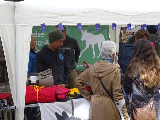 Flohmarkt am 29. 04. 2016 in der Neubaugasse