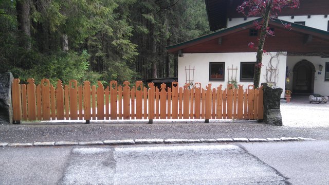 Ein etwas anderer Gartenzaun. - Pinzgau