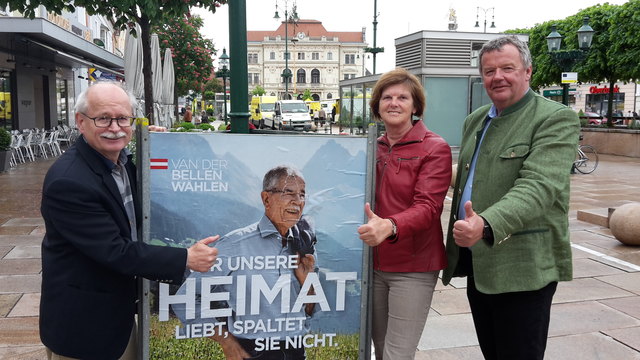 Daumen Hoch: Grüner Johannes Scholz holt SP-Frau Sieberer und TVP-Mann Höckner ins Boot.