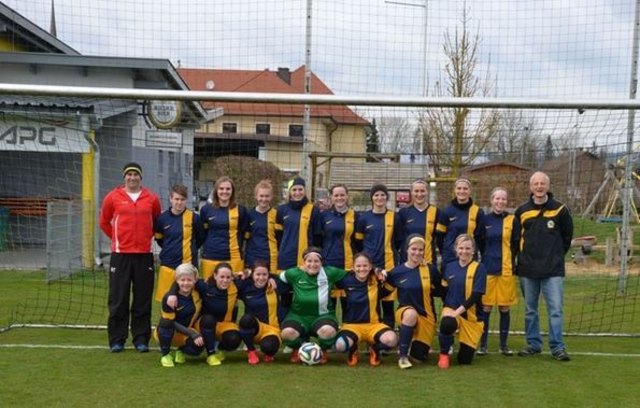 Die Damenmannschaft der Union St. Peter freut sich auf Ihren Besuch beim Ladies Day.