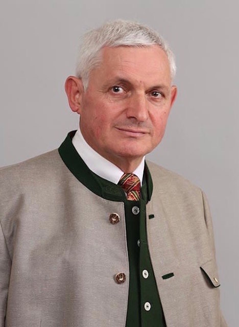 Leo Riebenbauer und seinen neun Mitarbeitern geht die (erneuerbare) Energie nie aus. | Foto: Michael Sazel