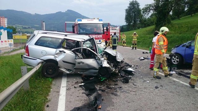 Zu 162 Unfällen mit 189 Verletzten mussten die Einsatzkräfte im Bezirk Scheibbs im Jahr 2014 insgesamt ausrücken. | Foto: FF Scheibbs