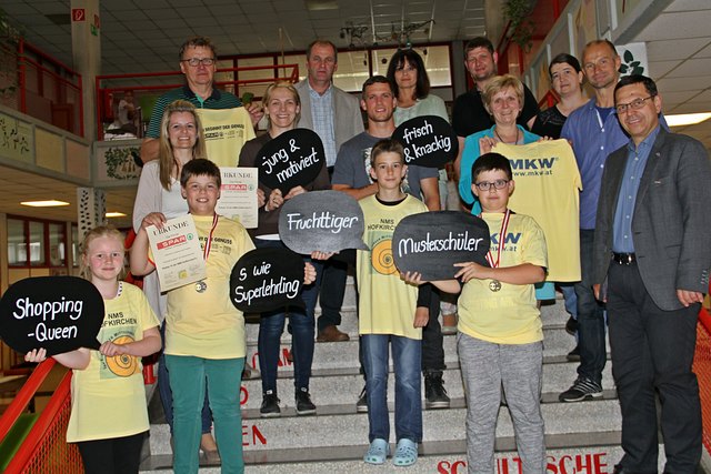Die Schüler haben sichtlich Spass beim "Wirtschaft verstehen". | Foto: Hofkirchen/Trattnach