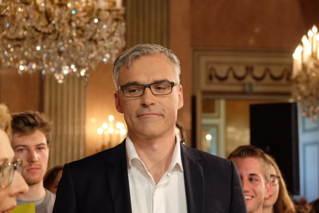 Lothar Lockl, Wahlkampfmanager von Van der Bellen: "Wir haben eine tolle Aufholjagd hingelegt." | Foto: Arnold Burghardt