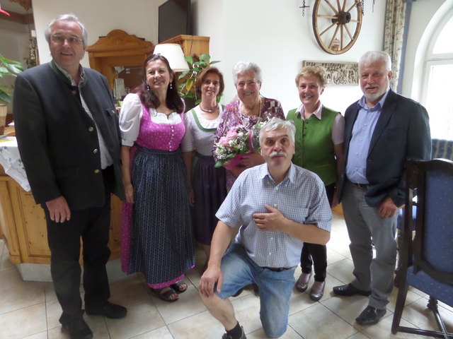 Die Seniorenurlauberin Johanna Wilfing feierte ihren 90. Geburtstag in Landl gemeinsam mit vielen Gratulanten. | Foto: KK