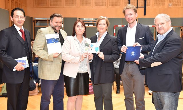 Im Bild: Dr. Wolfgang Renezeder, Mag. Karl-Heinz Wanker MBa, MSc, Dr. Sonja Stiegelbauer, GR Mag. Gottfried Forsthuber, Prof. Otto Rabong, Dir. Sonja Happenhofer | Foto: psb/sap
