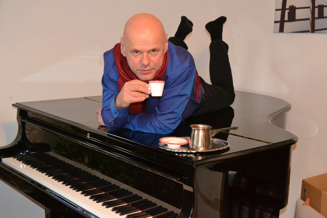 Am 10. Juni wird auch Jörg-Martin Willnauer Musikkabarett vom Feinsten zelebrieren. | Foto: KK