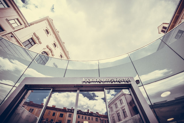 Dunkle Wolken über dem Joanneum: Die FPÖ kritisiert das Universalmuseum scharf.