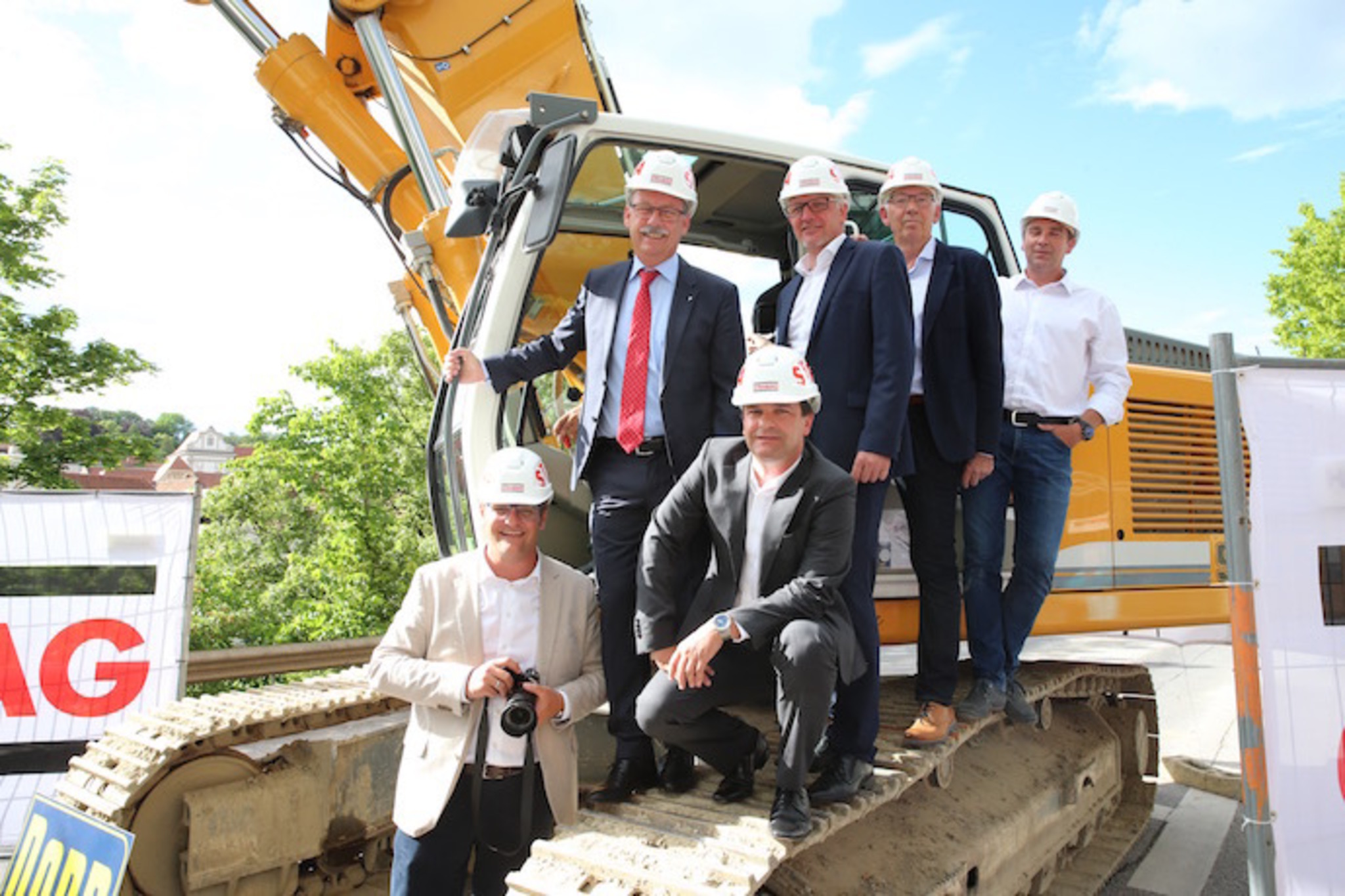 Spatenstichfeier für die Hanggarage Dukartstrasse - Steyr & Steyr Land