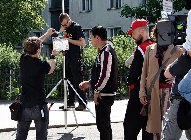Und... Action! Insgesamt sechs Wochen dauern die Dreharbeiten zum Film "Die Migrantigen".