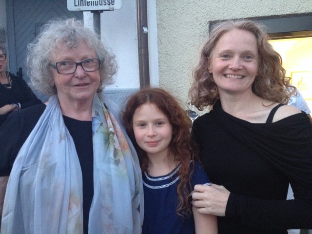 3 Generationen Pohlhammer: Frieda, Tava & Ruth