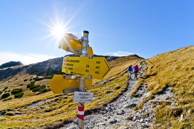 Die Schneealm: Hier treffen Wandergenuss und Kulinarik unmittelbar aufeinander.