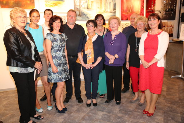 v.l. Maria Rüssel, Manuela Eitler-Sedlak, Klaudia Gsettner, Peter Rennmayr, Bgm. Richard Hermann, Anna Pozzobon-Huymajer, Veronika Schmidt, Johanna Gmasz, Willi Höllisch, Kornelia Riedel und Edith Sandhofer-Malli.
