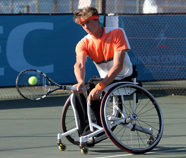 Der 19-jährige Hietzinger spielt, seitdem er acht Jahre alt war, Rollstuhltennis. | Foto: Langmann