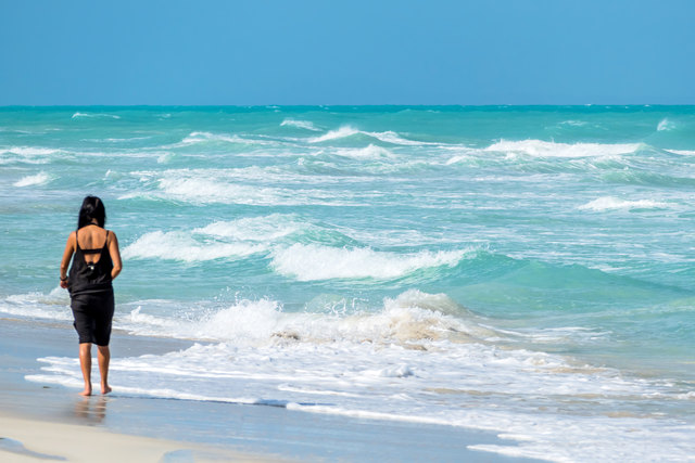 Urlaubsfeeling, aber alleine. Wer seinen Kindern vertraut, kann sie auch selbstständig verreisen lassen. | Foto: Bilderbox