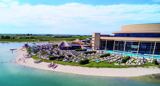 Reif für die Insel: Die St. Martins Therme & Lodge bietet Erholung pur – ganz in Ihrer Nähe. | Foto: St. Martins Therme & Lodge