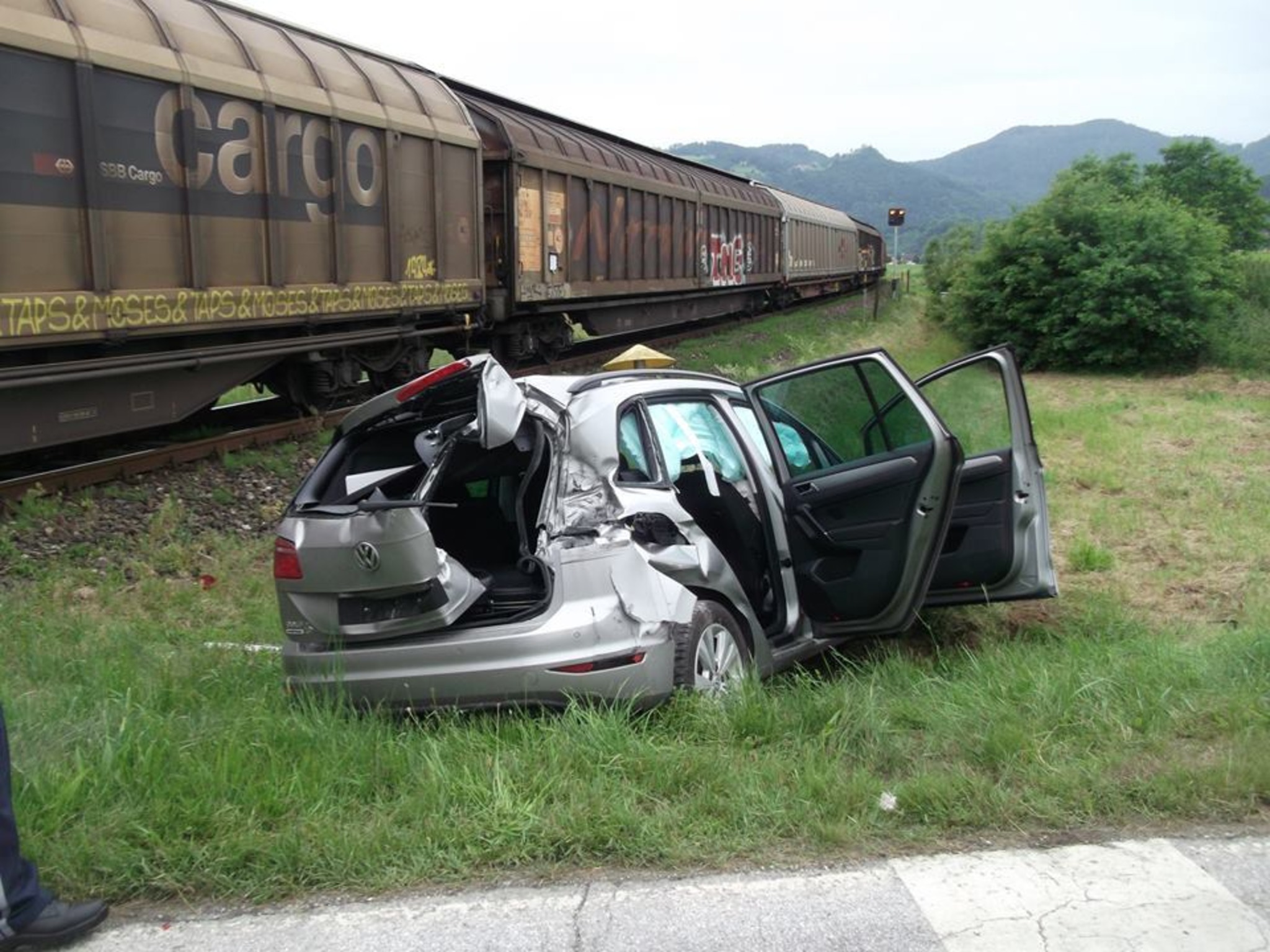 Auto gegen Zug in Aich bei St. Paul Lavanttal