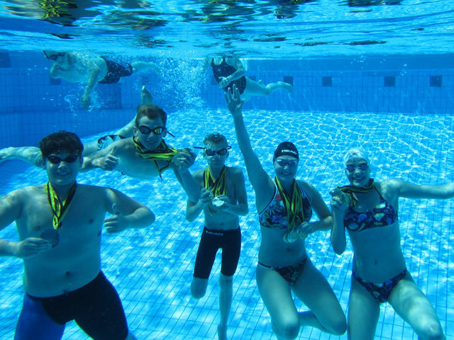 Die Vöcklabrucker Mannschaft, v. l. n. r.: Tarik Dautovic, Yorik Anzengruber, Michalis Wöss, Madita Untersberger, Franziska Ruttenstock