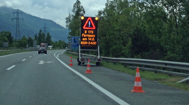 Am 14. Juni 2016 wird die B 179 Fernpassstraße wegen Belagsarbeiten für den gesamten Verkehr gesperrt. | Foto: Land Tirol/Entstrasser-Müller
