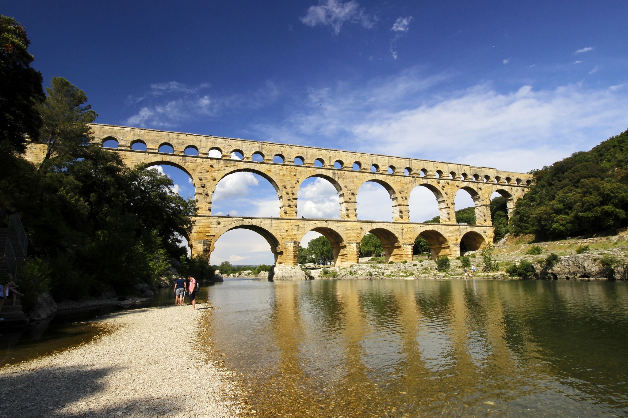 Pont du Gard (römisches Aquädukt in Südfrankreich) - Schwaz