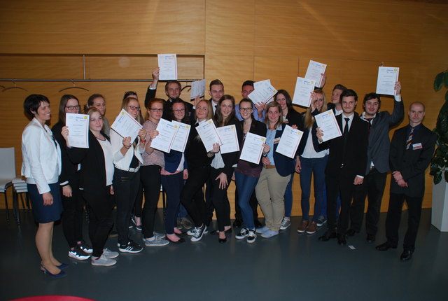 Die HLW-Schüler sind nun fit 4 Job!