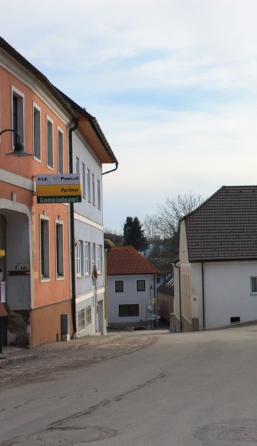 Das Post-Partnerschild in Gansbach könnte bald der Vergangenheit angehören. | Foto: Archiv