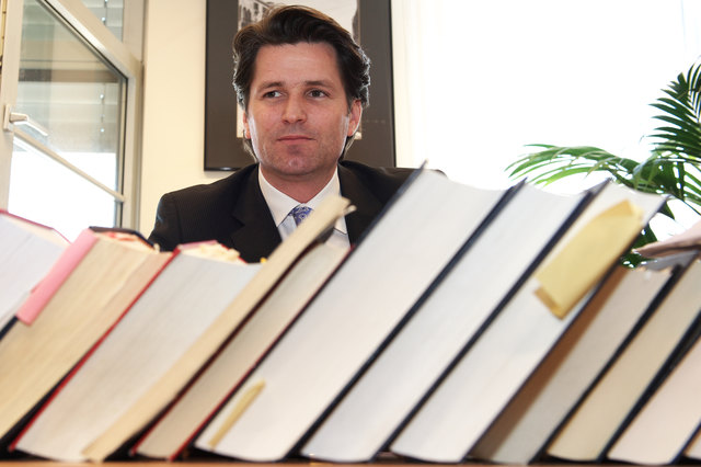 Staatsanwalt Erich Habitzl bestätigte Ermittlungen wegen sexuellen Missbrauchs.