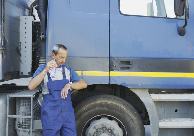 Da staunten die Mitarbeiter zweier Unternehmen in Grafenstein heute wohl nicht schlecht: Ein Unbekannter trieb in der Nacht sein Unwesen | Foto: mev.de