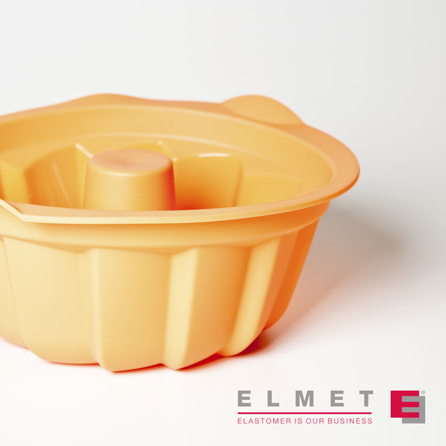 Diese allseits bekannte, elastische Kuchenform stammt aus einem Elastomerwerkzeug der Firma Elmet in Oftering.