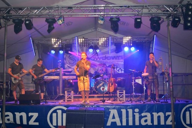 Die Party mit der Band "Showdown" ging bis in die frühen Morgenstunden | Foto: KK