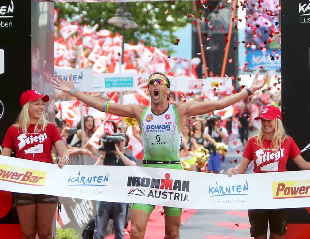 Marino Vanhoenacker möchte am Sonntag seinen achten Sieg beim Ironman Austria holen | Foto: Kuess
