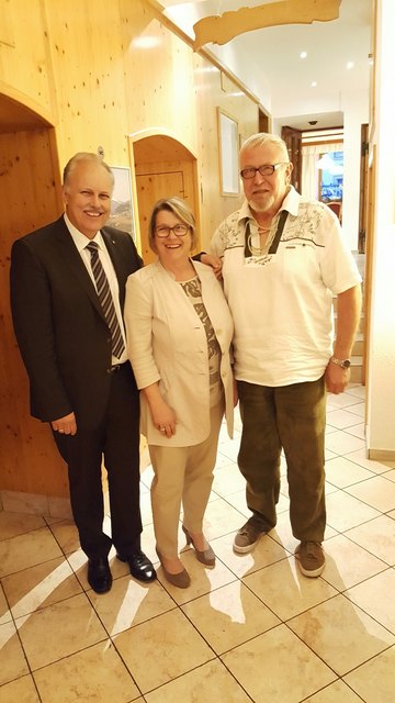 Landesobmann des Oö. Seniorenring - LAbg. Dr. Walter Rath, Bezirksobfrau der FPÖ - LAbg. Ulli Wall, Bezirksobmann - Harald Markwirth