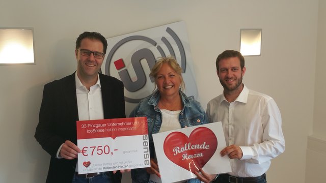 Tina Widmann, Obfrau der Rollenden Herzen, mit den Chefs von IcoSense. | Foto: Privat