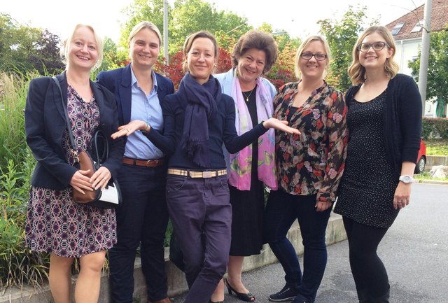 Die VP-Frauen in Eggenberg: Heike Kopp, Martina Kaufmann, Niki Prutsch, Sissi Potzinger, Petra Weber, Natalie Friedl (v. l.) | Foto: VP Graz