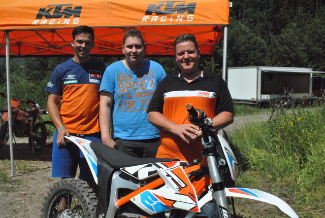 E-Enduros konnte man bei Flor-ian Böck, Andreas Juth und Markus Kastenberger (re.) testen
