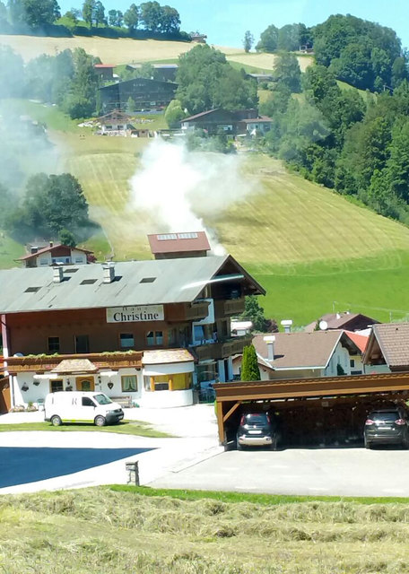 Glimpflich endete Freitagnachmittag ein Heubrand in der Wildschönau | Foto: ZOOM-Tirol